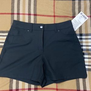 NWT Lululemon high rise City Sleek 5 pocket black shorts size 28